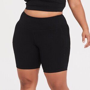 🆕️ Torrid Black Performance Core Active Moisture Wicking Bike Short size 3X